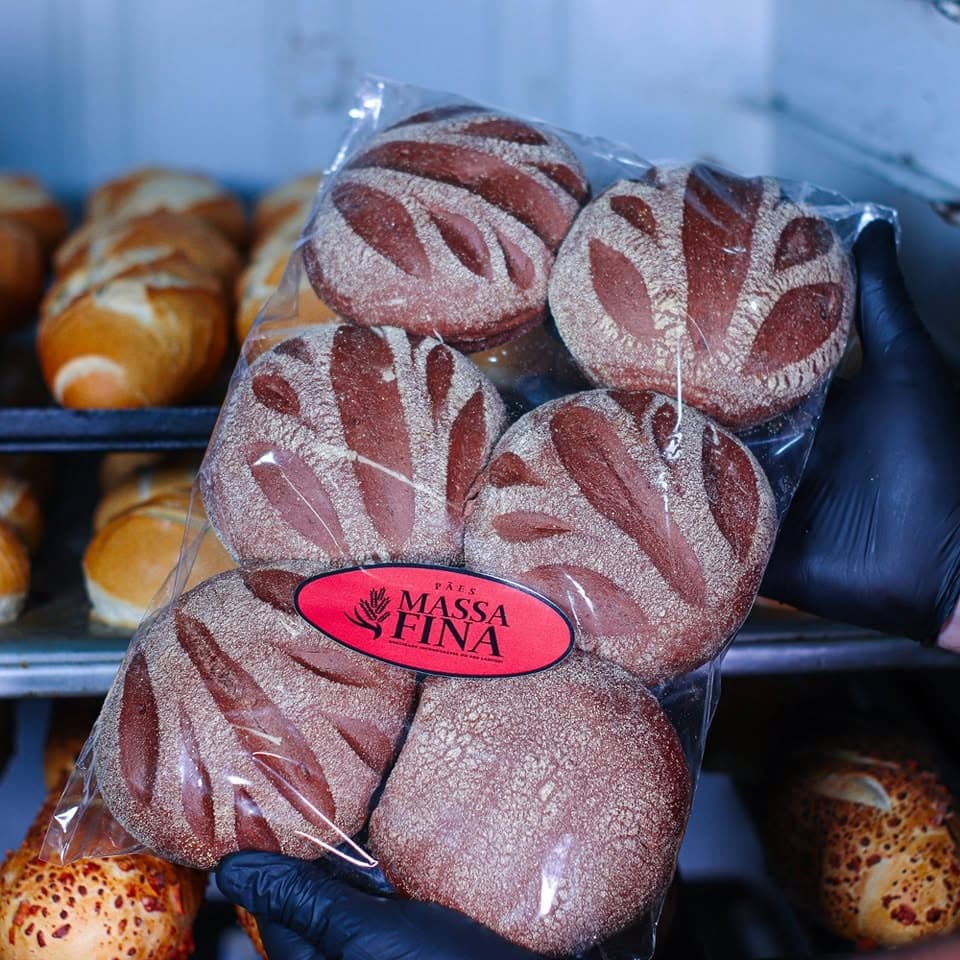 Pães especiais embalados da Massa Fina